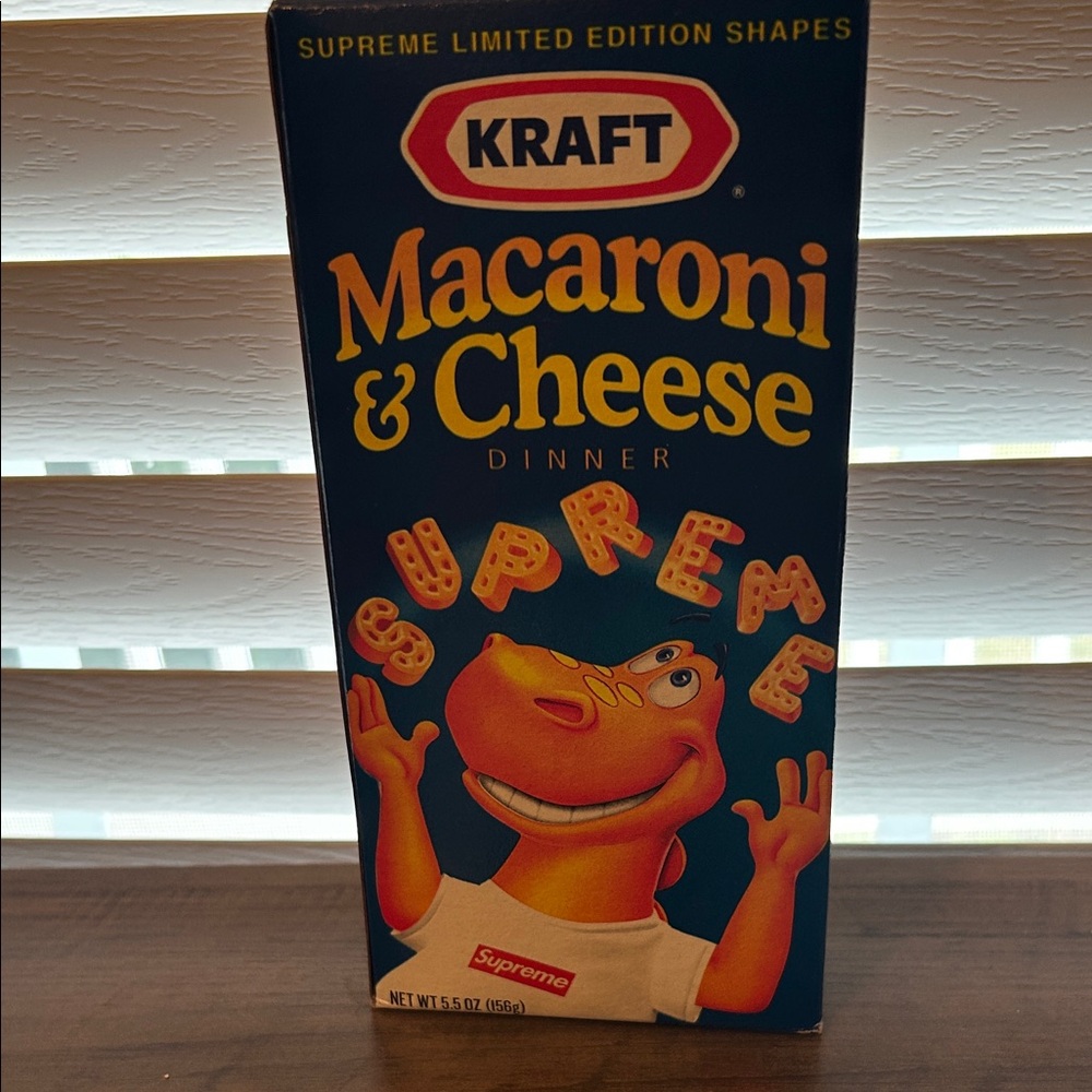 Supreme Kraft Macaroni & Cheese Box with Red and Blue Design
